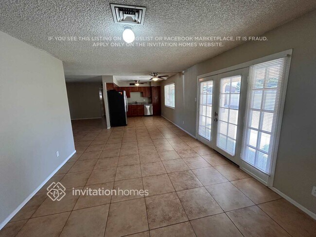 Foto del edificio - 6731 W Denton Ln
