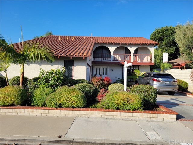 Building Photo - 17571 San Roque Ln