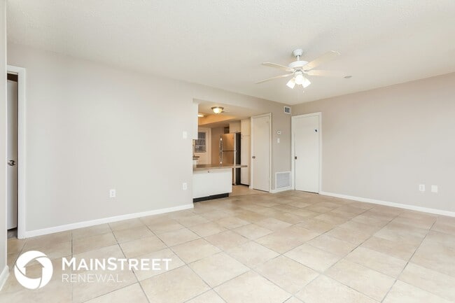 Foto del edificio - 605 Applewood Ave