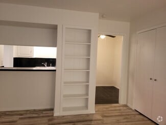 1/1 106 - Parkview