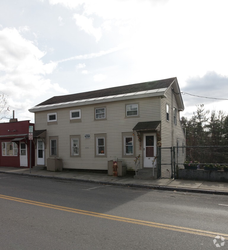 3046 Main St, Valatie, NY 12184 Apartments in Valatie, NY