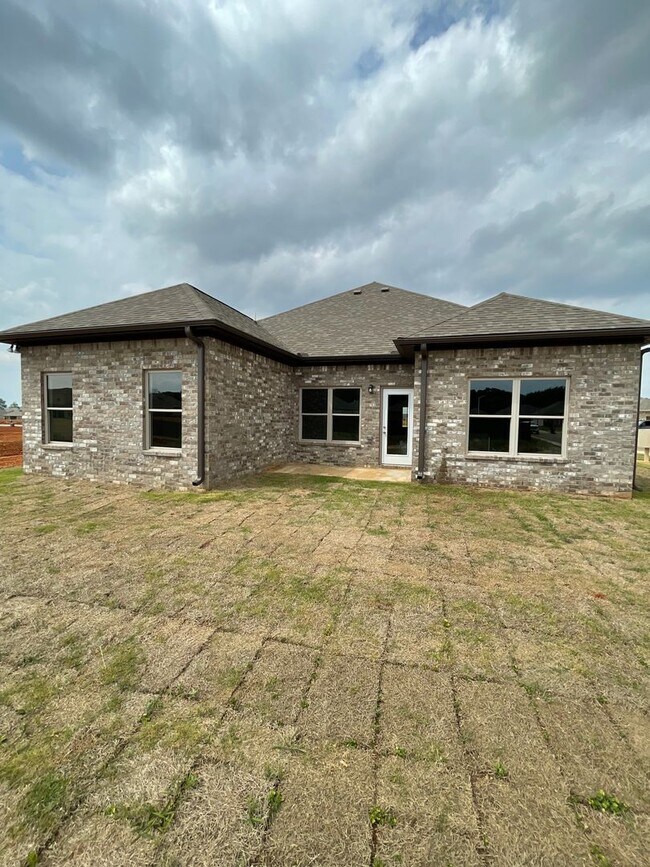 Foto del edificio - Home for Rent in Meridianville, AL!!! Avai...