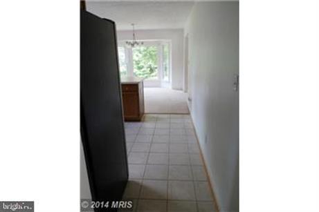 Building Photo - 39 Lake Caroline Dr
