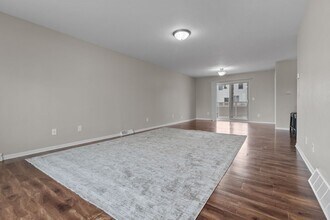 Building Photo - 6155 Aerotech Dr