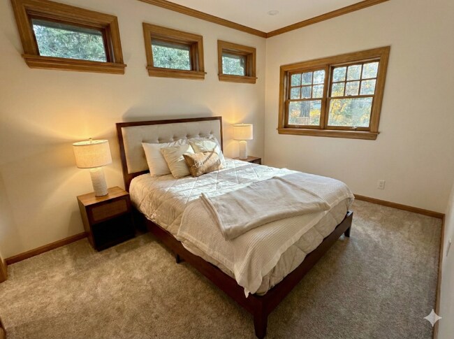 Foto del edificio - 14520 Fremont Ave N