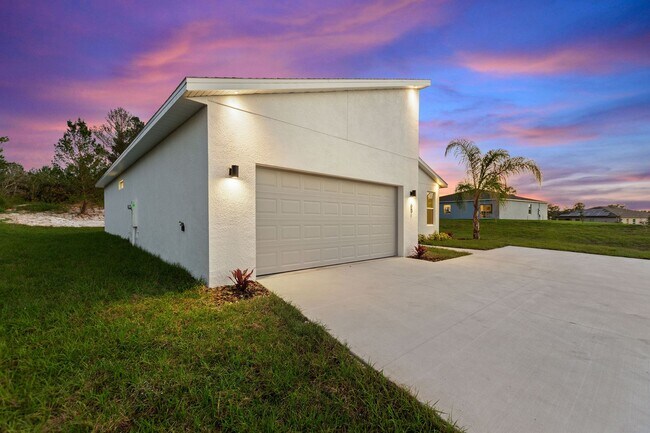 Foto del edificio - Deposit-Free! Modern, energy efficient hom...