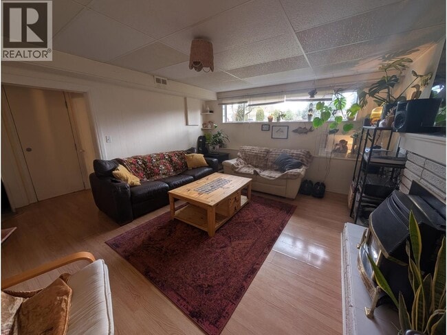 Building Photo - 2246 Fraser Ave