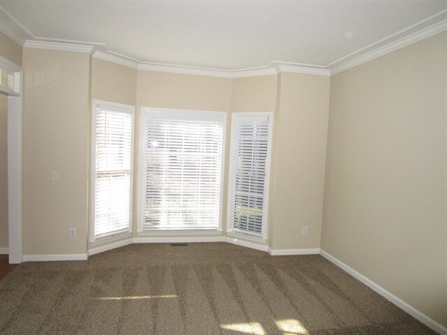 Building Photo - 6292 Woodlore Drive NW