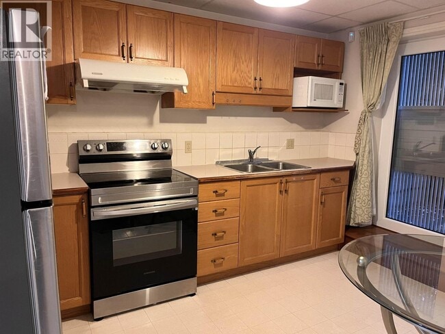 Photo du bâtiment - 6258 Brantford Ave