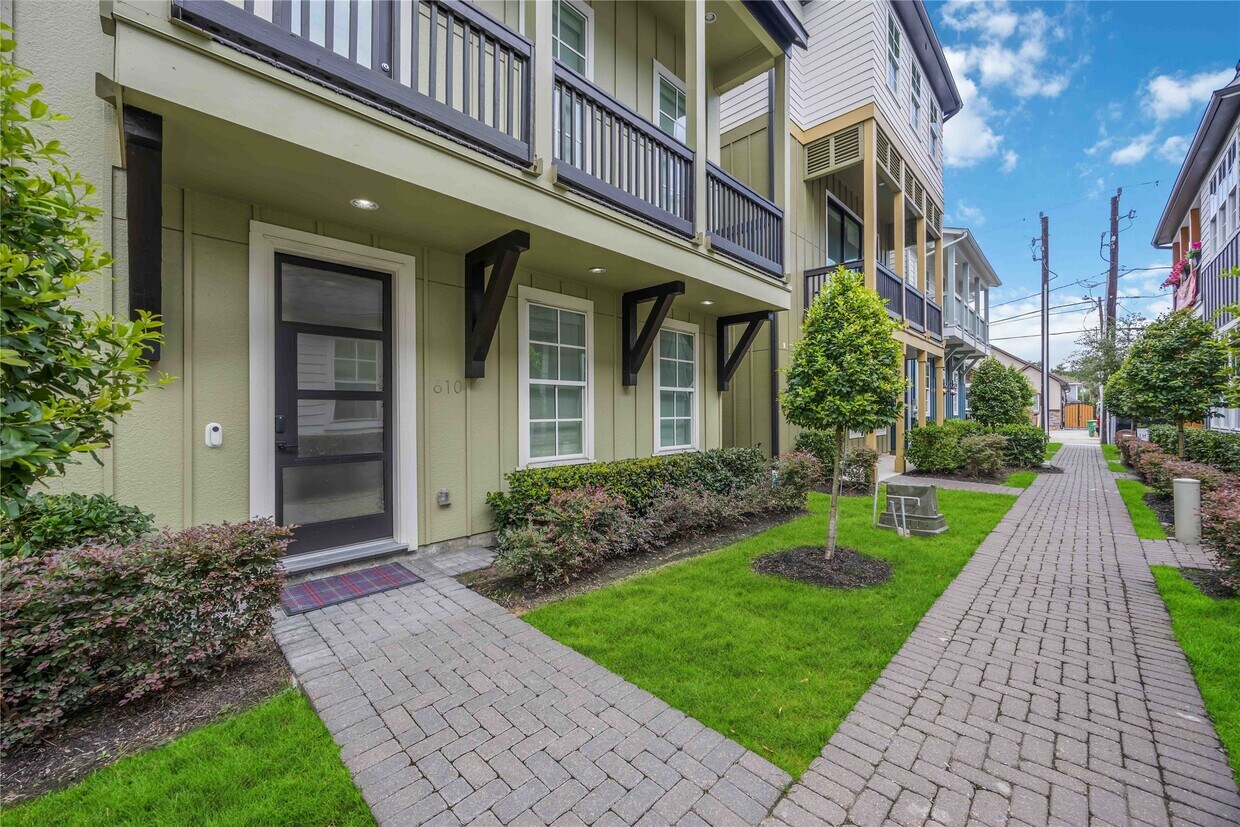 Foto principal - 610 Delmar St