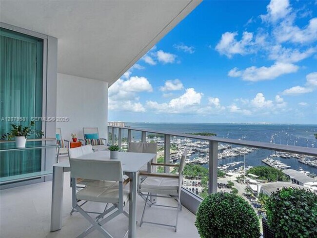 Foto del edificio - 2627 S Bayshore Dr