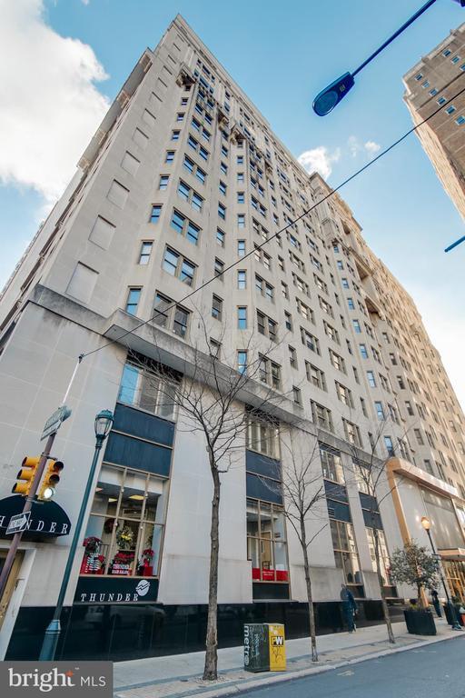 Foto del edificio - 135 S 19th St