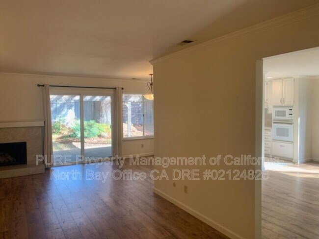 Building Photo - 2447 San Pedro Dr
