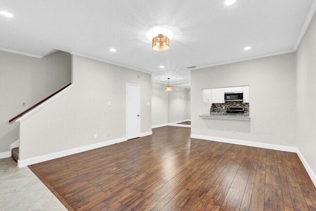 Foto del edificio - 9800 Pagewood Ln