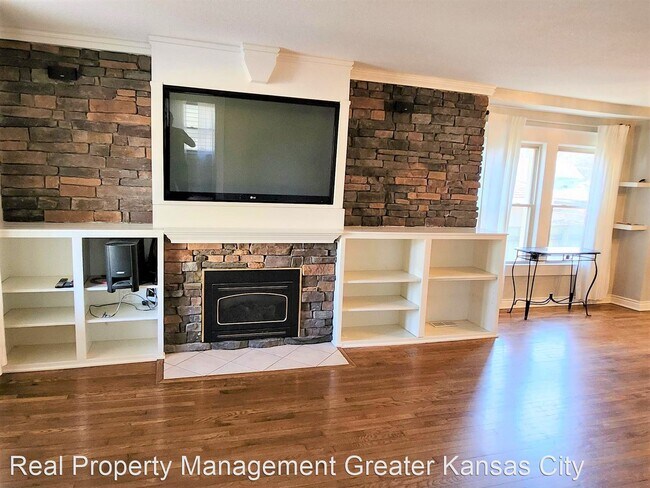 Foto del edificio - 3 br, 2 bath House - 418 Denver Ave.