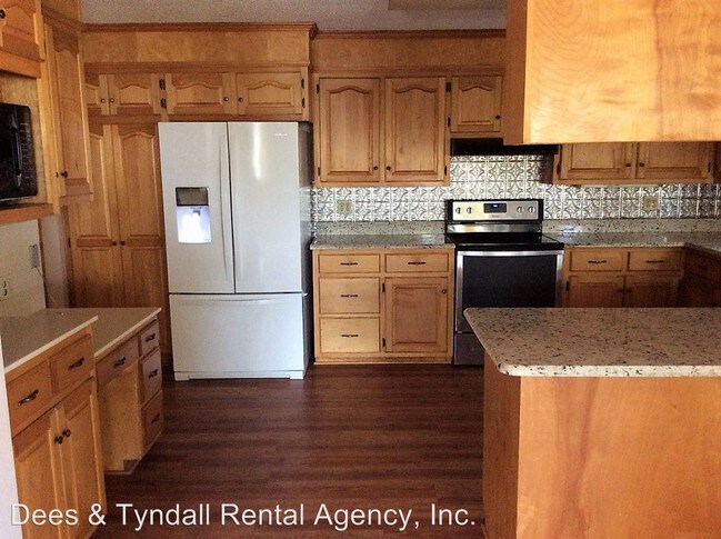 Building Photo - 3 br, 2 bath House - 1435 Garner Chapel Rd