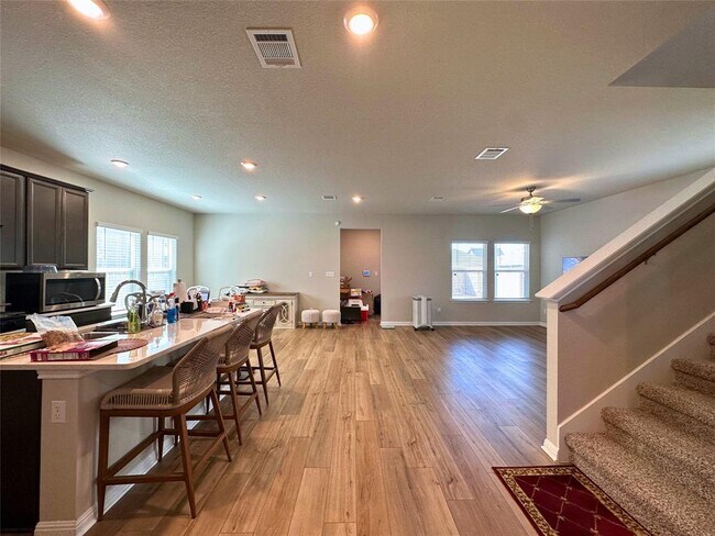 Foto del edificio - 111 Magnolia Ranch Ln