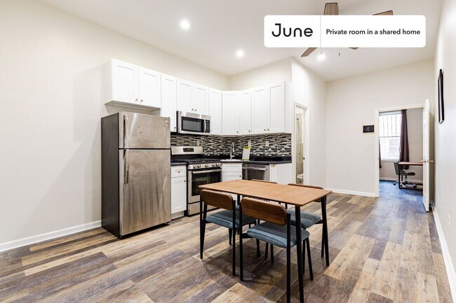 Foto del edificio - Room in Shared 3 bed/1 bath home
