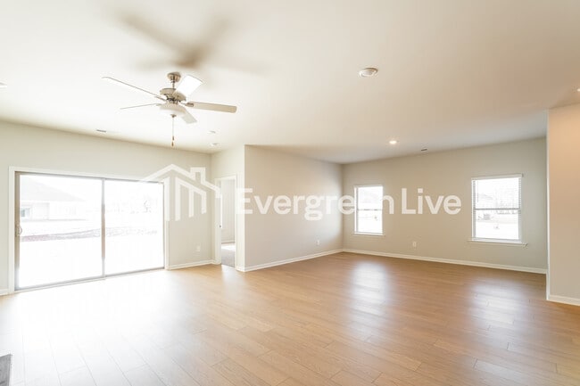 Foto del edificio - 100 Chain Bridge Circle