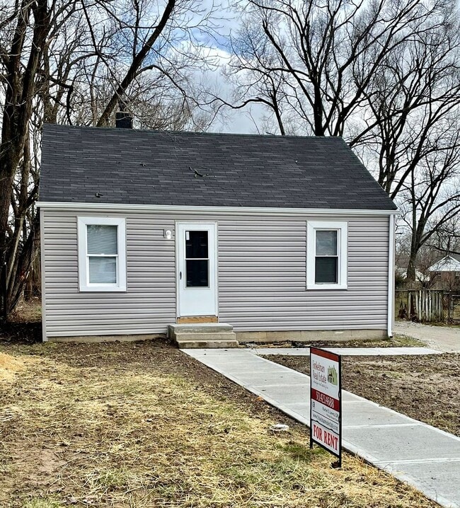 Building Photo - 2221 Winton St