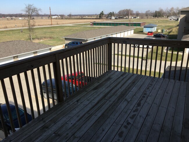 Terraza grande - 131 Oakridge Ave