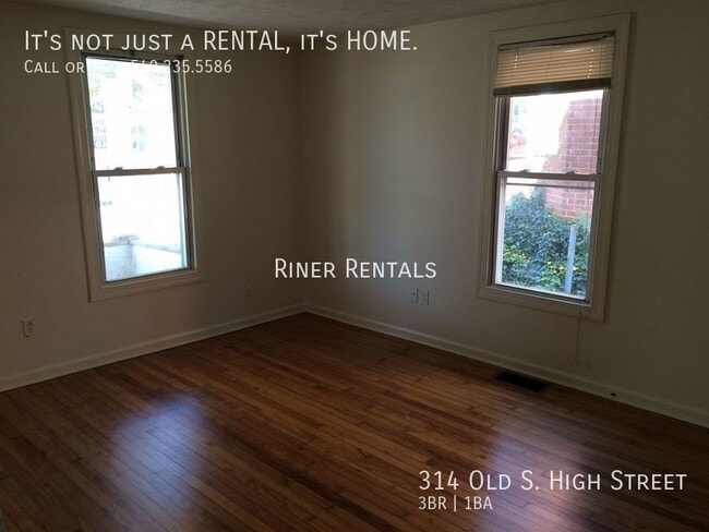 Photo - 314 Old S High St House