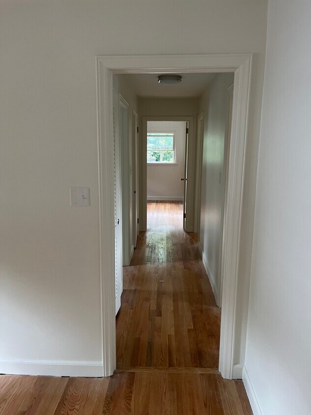 Foto principal - 252 Kenilworth Rd
