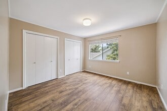 Building Photo - 10314 Olympia Dr