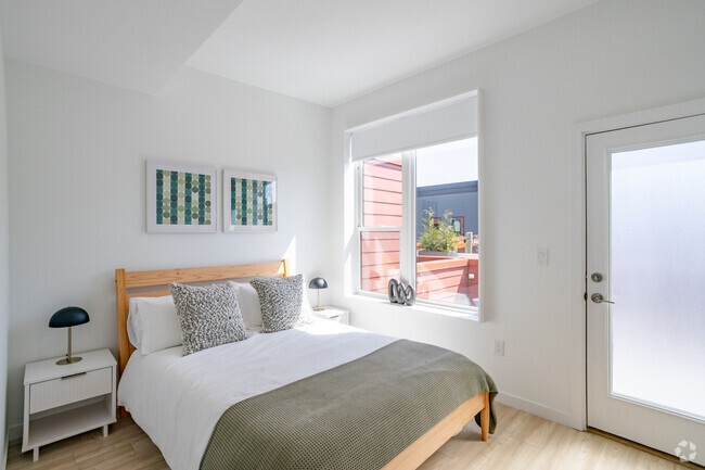 2BR, 2BA - 940SF - Bedroom 2 - The Gio Apartments