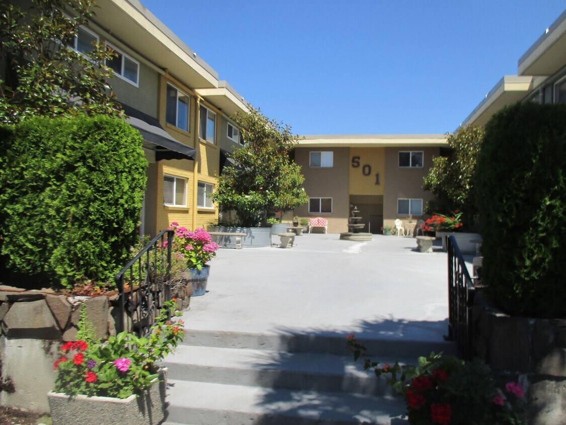 Primary Photo - 1 Bedroom Condo in Tacoma’s Stadium District