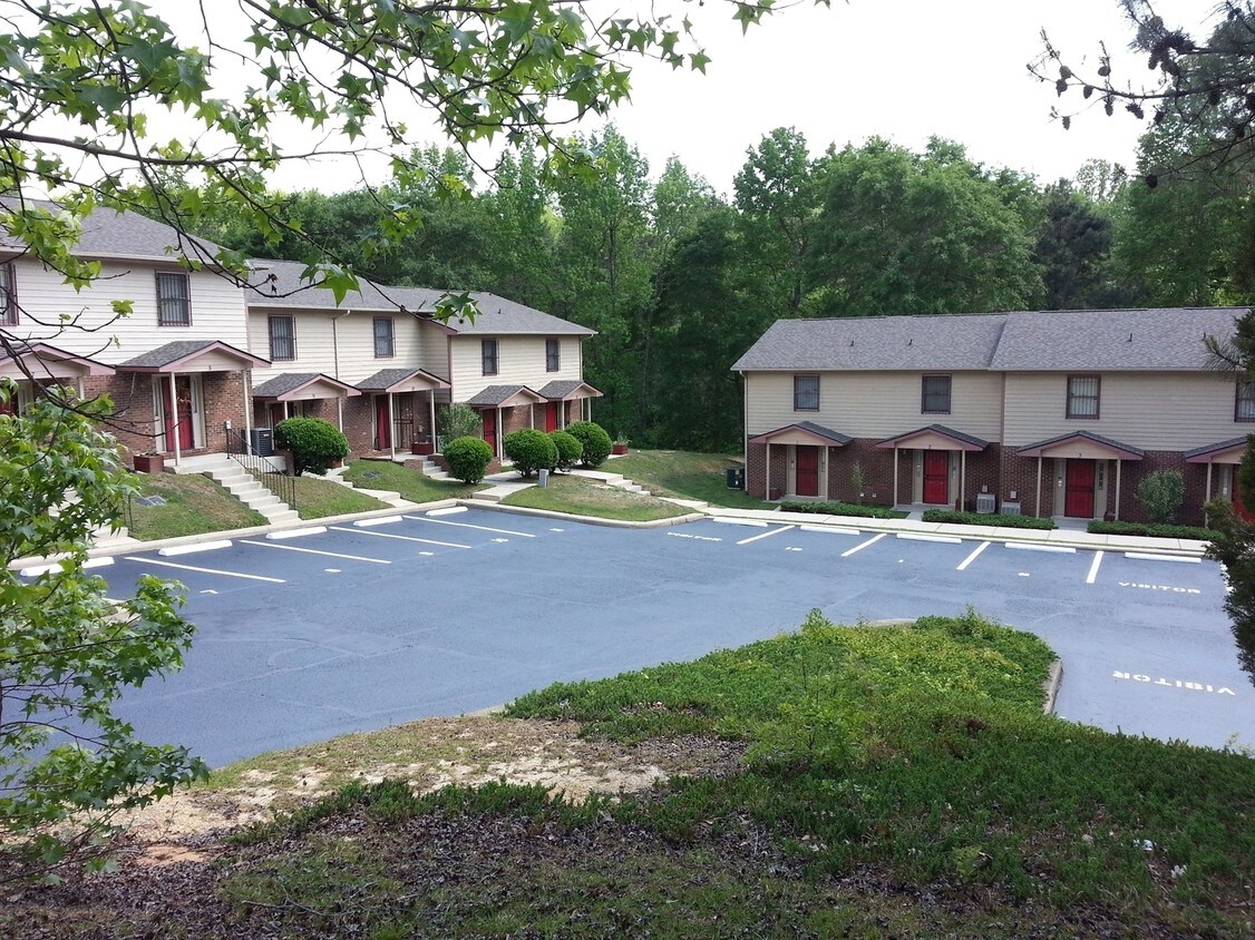 Foto principal - Wickford Court Apartments