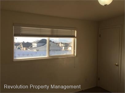Foto del edificio - 1215-1295 E Gordon Ave