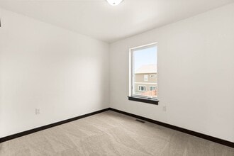 Building Photo - 659 Rookery Ln