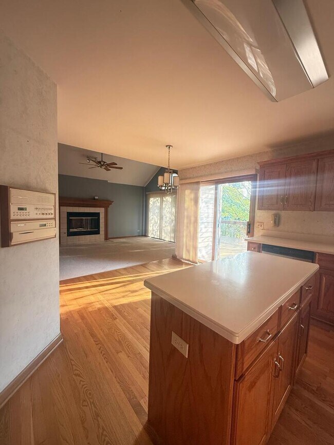 Foto del edificio - 2286 Brookside Ln