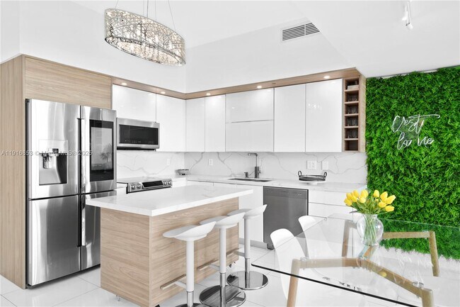 Foto del edificio - 92 SW 3rd St