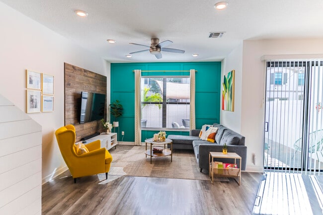 Foto del edificio - 2025 Sugar Maple Dr