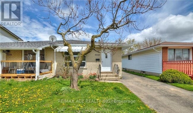 Building Photo - 6033 Swayze Dr