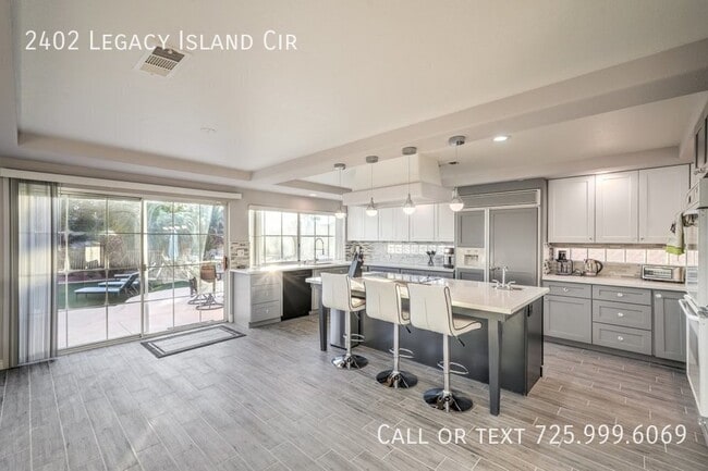 Building Photo - 2402 Legacy Island Cir