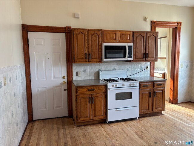 Foto del edificio - 1231 State St