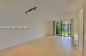 Building Photo - 1232 S Military Trail