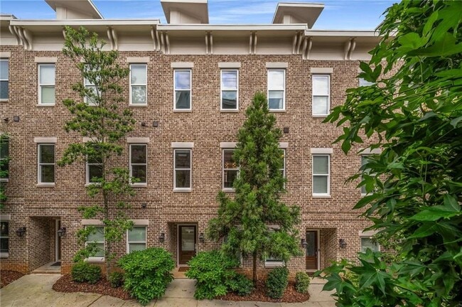 Building Photo - 351 Brownstones Cir NE