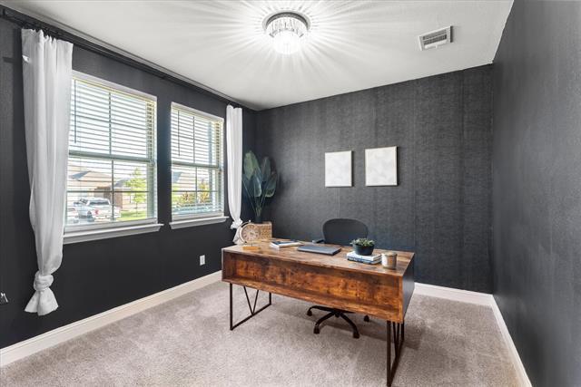 Foto del edificio - 1216 Johnson Dr