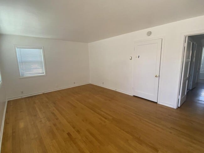 Building Photo - 80 Arden Cir