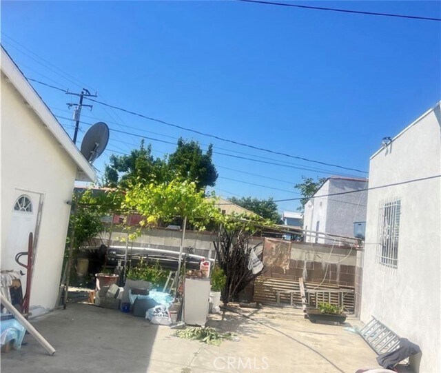Foto del edificio - 1324 Milton Ave