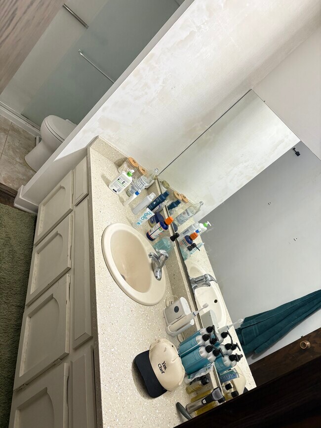 Foto del edificio - 2076 Chateau Ct