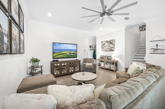 Foto del edificio - 995 Airport Rd