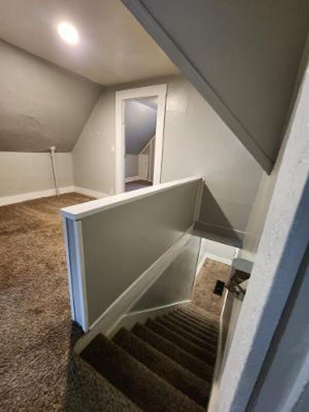 Eastside Spacious Two Bedroom Duplex Near ... - Eastside Spacious Two Bedroom Duplex Near ...