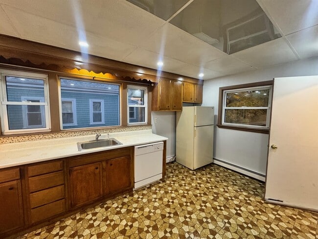 Foto del edificio - 95 Kidder Ave