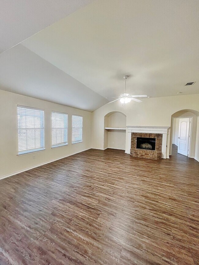 Foto del edificio - Fabulous 3/2/2 in Forney For Rent!
