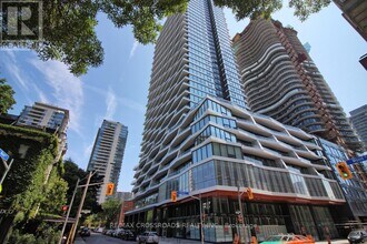 Building Photo - 85 Wood St